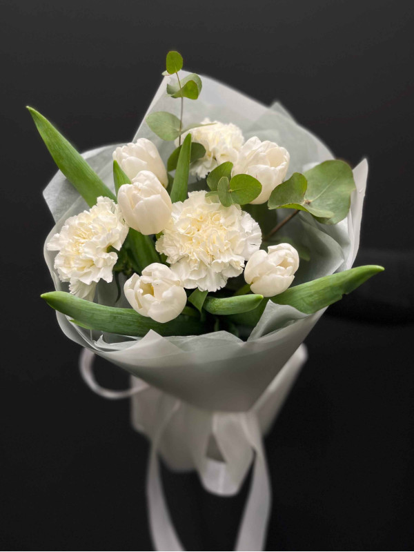 Букет #121 тюльпан и гвоздика