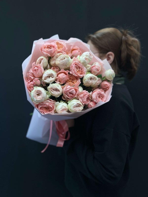 Букет #127 пионовидные розы Джульетта и Менсфилд Парк