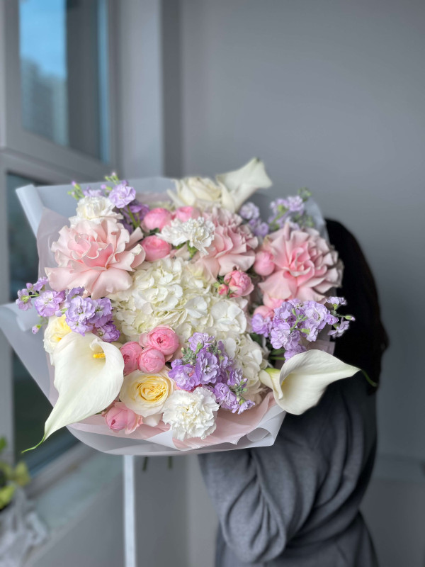 Букет XXL #269 гортензия, маттиола, каллы