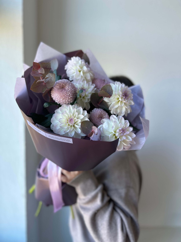 Букет #616 георгин Эвелин и хризантема