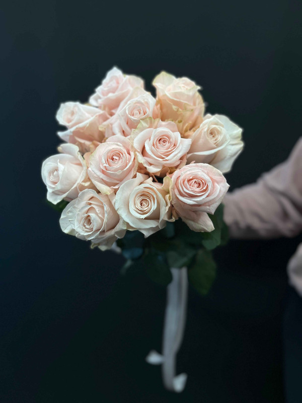 Букет 11 розовых роз ЭКВАДОР