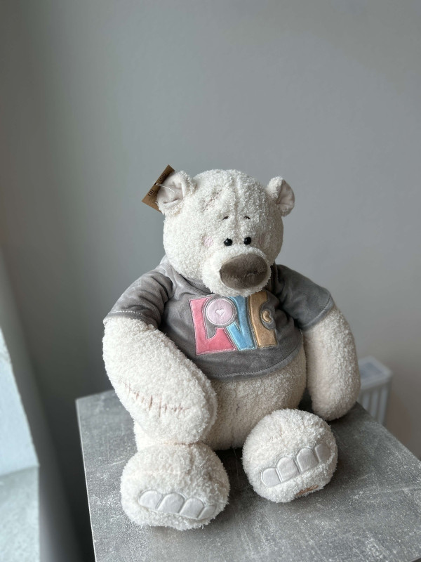 Медведь белый 40 см в свитере