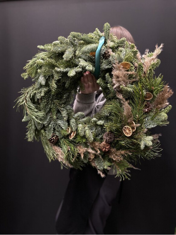 Венок из нобилиса с натуральным декором #61