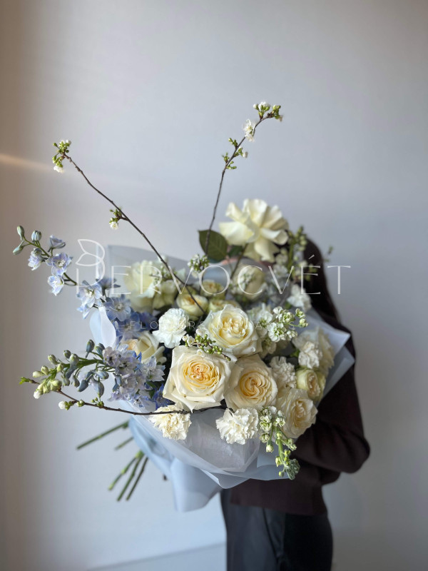 Садовый букет #41 с пионовидной розой Канделайт