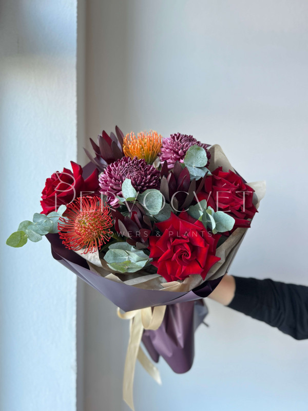 Букет #1 хризантема Бигуди и французская роза