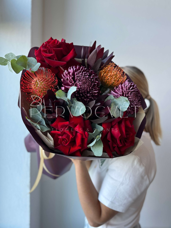 Букет #1 хризантема Бигуди и французская роза