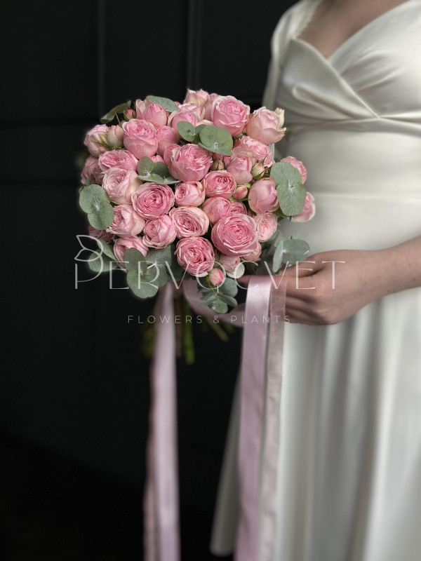 Букет невесты #35 пионовидные кустовые розы