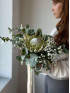 Букет невесты #47 с белой королевской протеей