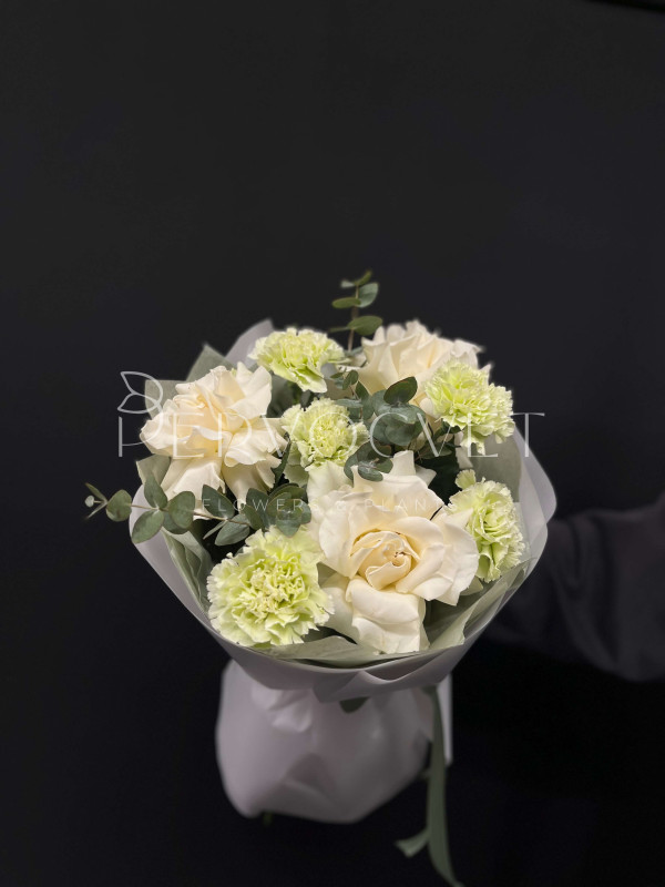 Букет #215 французская роза и диантус