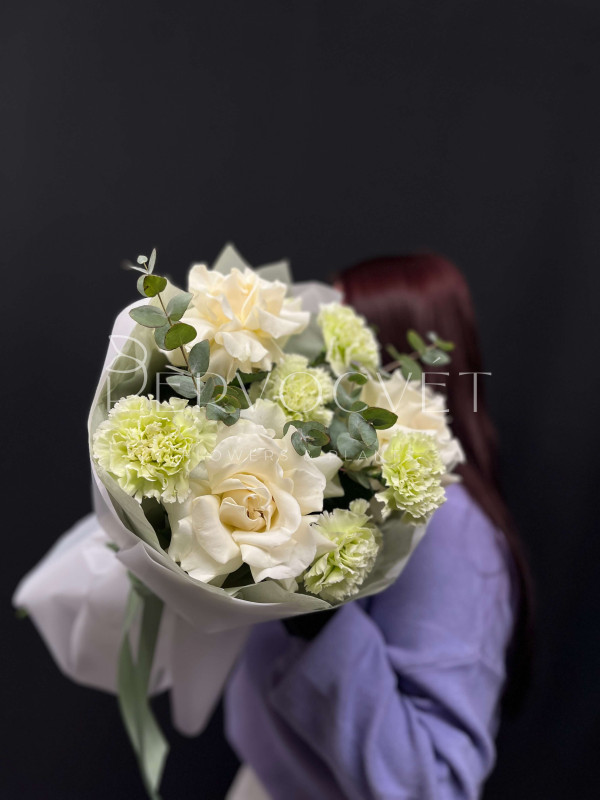 Букет #215 французская роза и диантус