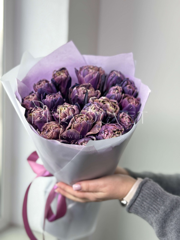 Букет #212 космические тюльпаны