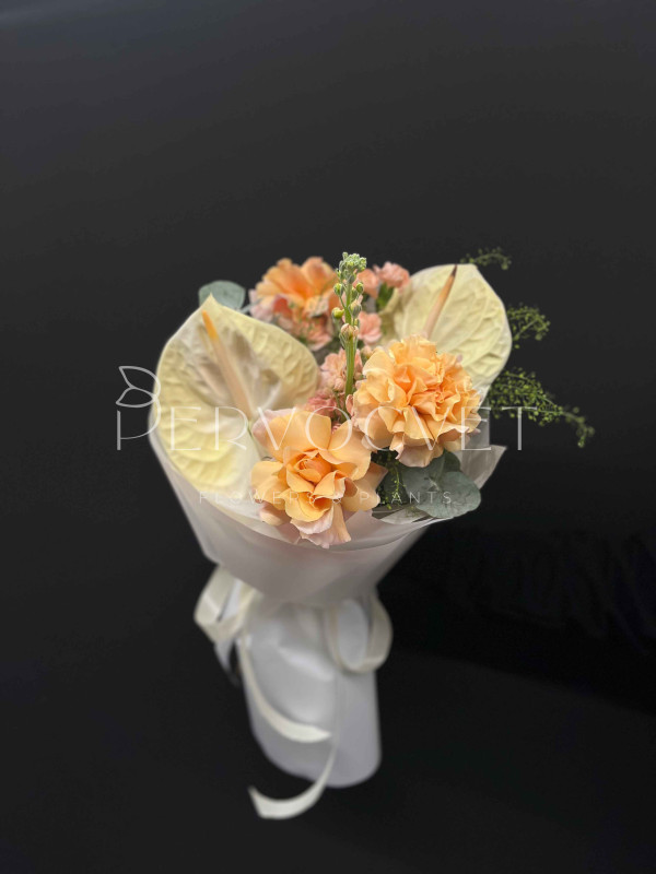 Букет #421 антуриум и маттиола