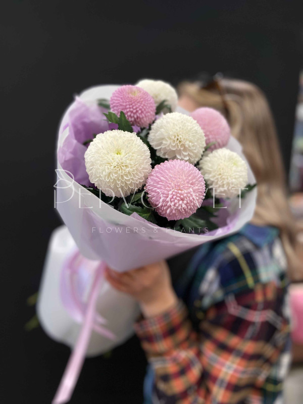 Букет #423 хризантемы СуперБоул и Момоко