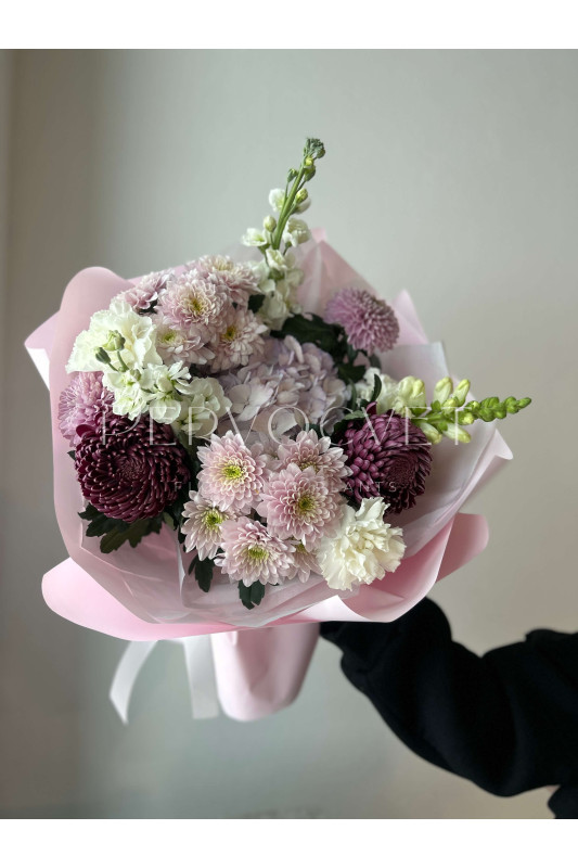 Букет #253 гортензия и хризантемы