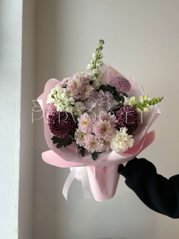 Букет #253 гортензия и хризантемы