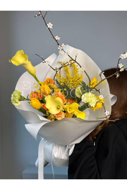 Садовый букет #42 каллы и мимоза