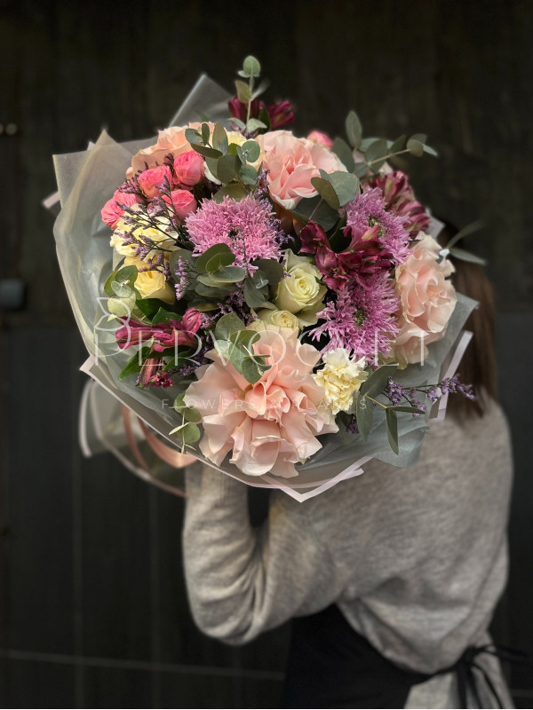 Букет XXL #356 с хризантемой Этруско