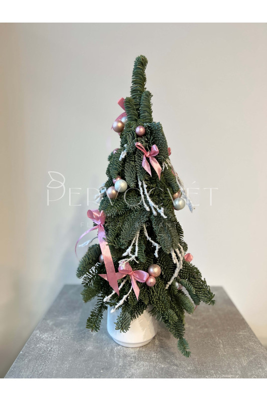 Елочка из нобилиса 40 см #116 с декором бантиками