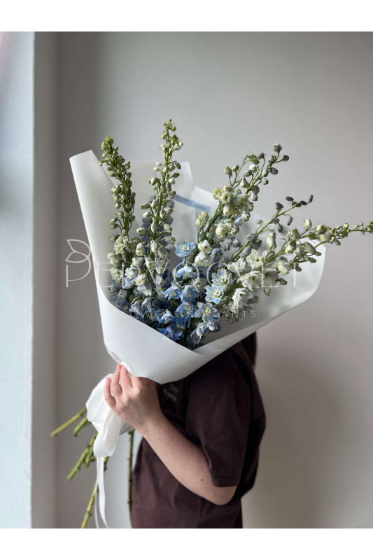 Букет #606 из дельфиниумов