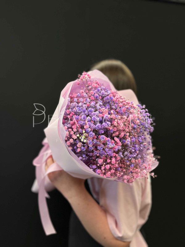 Букет #511 из розово-сиреневой гипсофилы